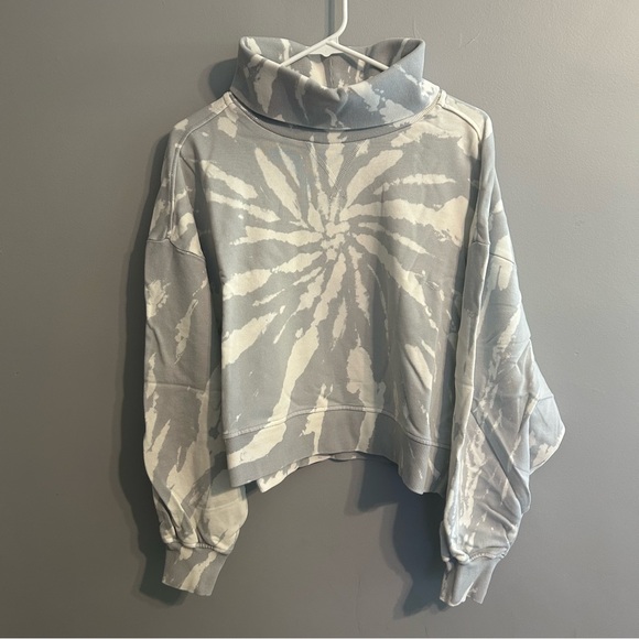 Revolve x 525 America - Silver Multi Tie-Dye Turtleneck Sweatshirt - Picture 6 of 6
